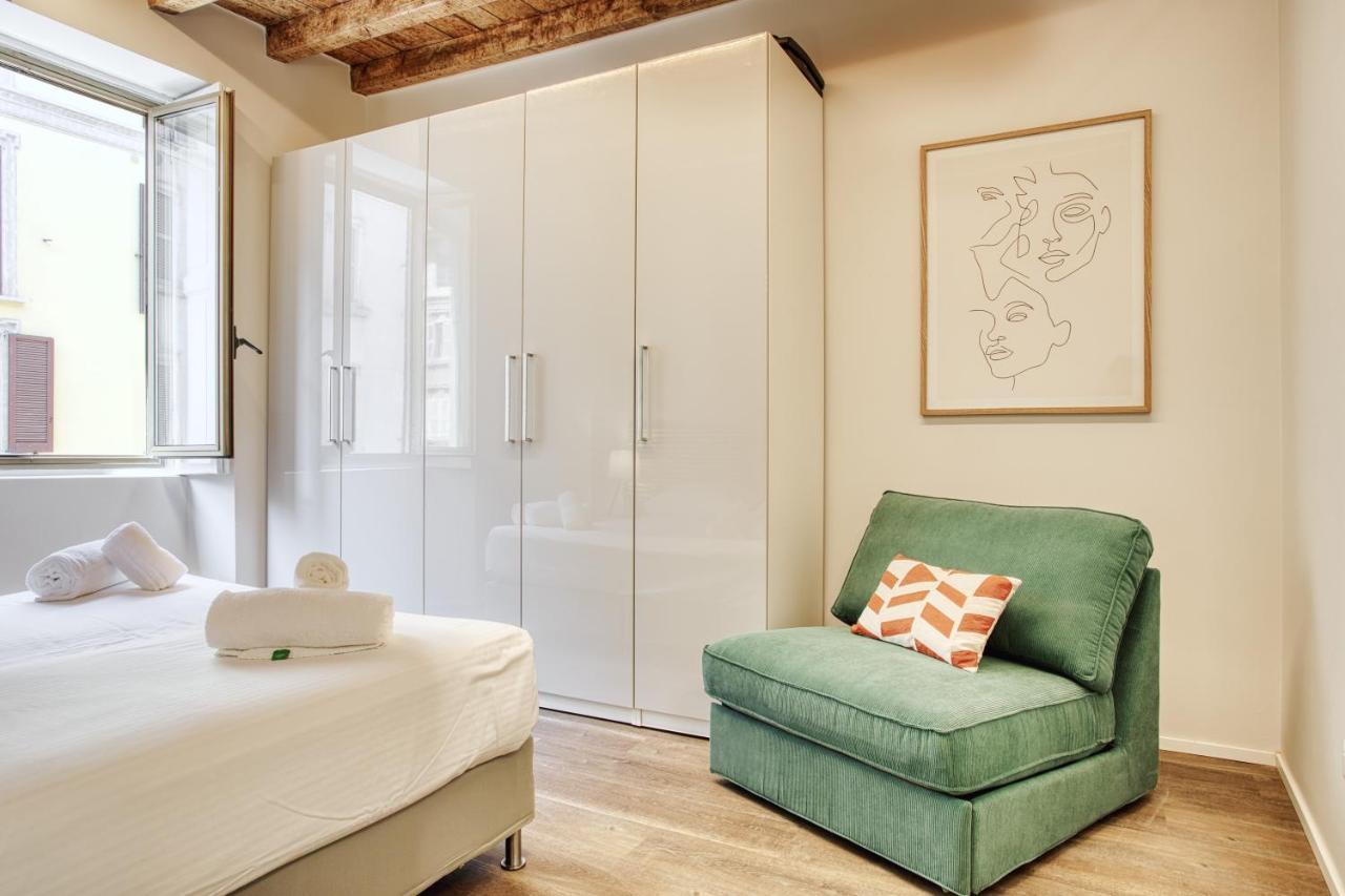 Appartamento Joivy Delightful 1-Bed Flat In The Centre Of Milano Esterno foto
